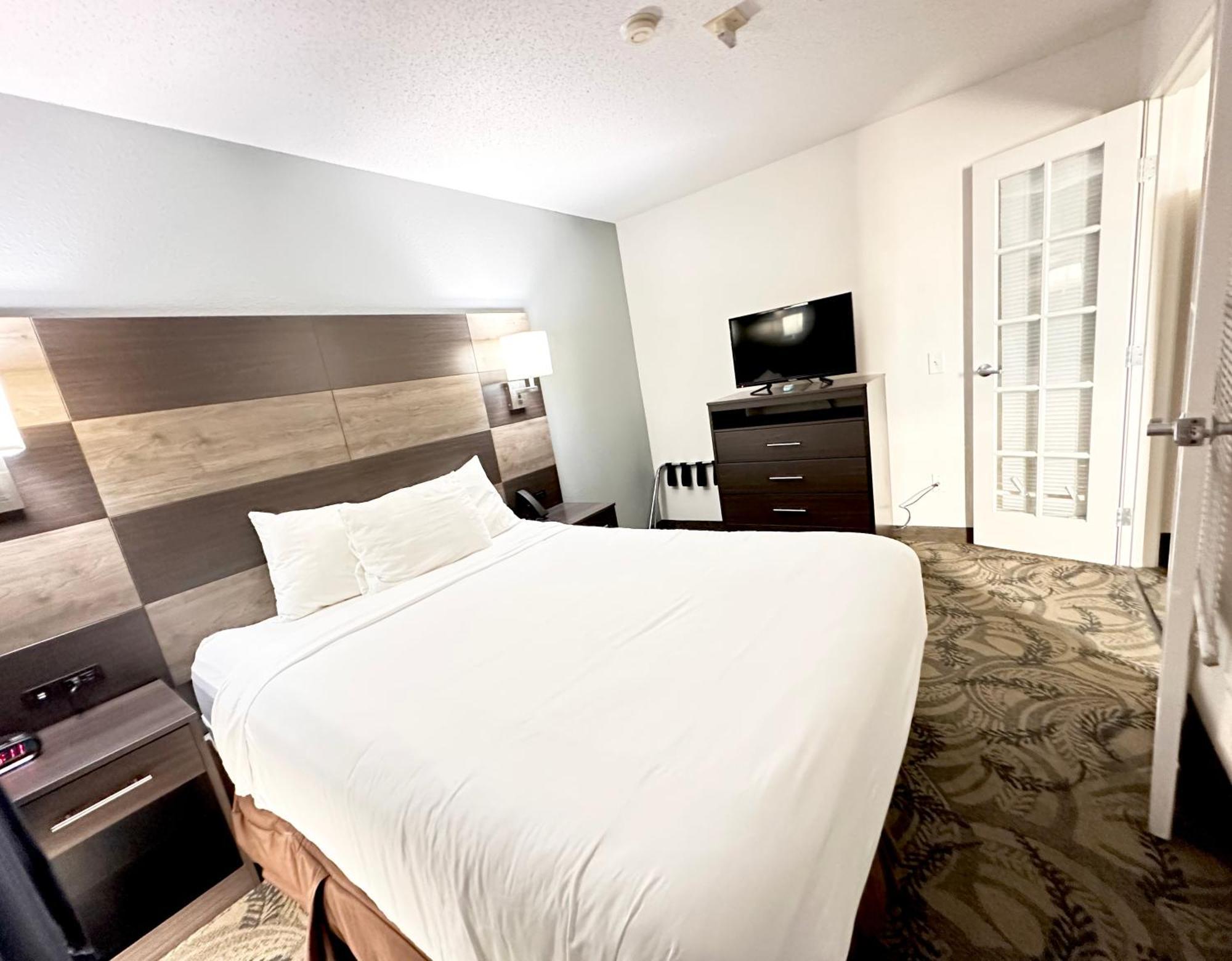 Mainstay Suites Madison Airport Extérieur photo